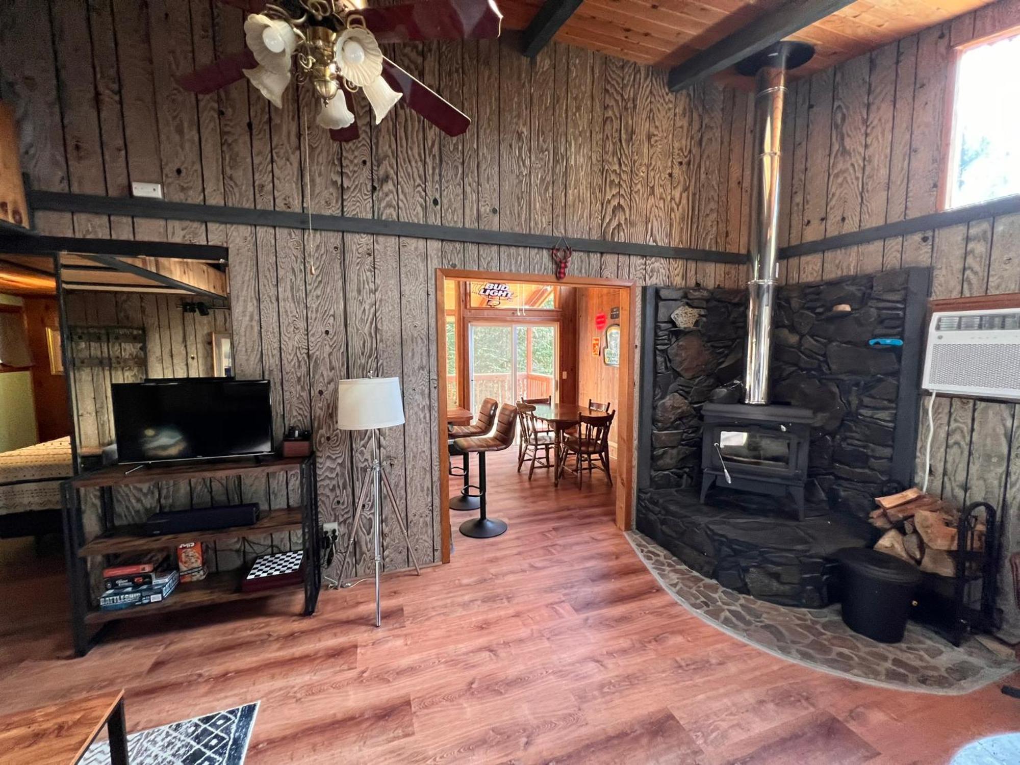 The Cabin In Пакууд Екстериор снимка